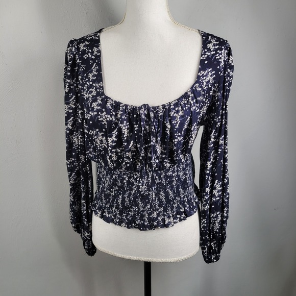 grade & gather Tops - GRADE & GATHER Top Size LARGE Remmi Navy Blue Floral Smocked fab'rik NEW